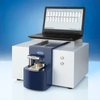 Q4 POLO Espectrômetro de Emissão Óptica conhecido como O Pequeno Gigante, o Q4 POLO é compacto e robusto, com amplas faixas de calibração, cobertura elementar relevante, alto desempenho analítico e confiabilidade.