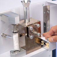 BSW Tecnologia O G6 LEONARDO analisa HidrogĂȘnio, OxigĂȘnio e NitrogĂȘnio liberados na fusĂŁo de uma amostra metĂĄlica, em altas temperaturas