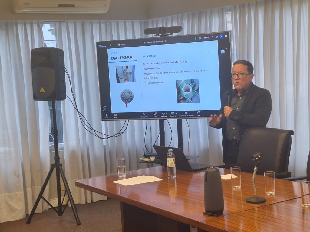 No final de maio de 2025, a BSW Tecnologia, em parceria com importantes fornecedores globais de tecnologia para fundições, realizou e patrocinou dois workshops técnicos na Argentina. 