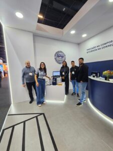 Soluções para análise química e controle da qualidade de metais